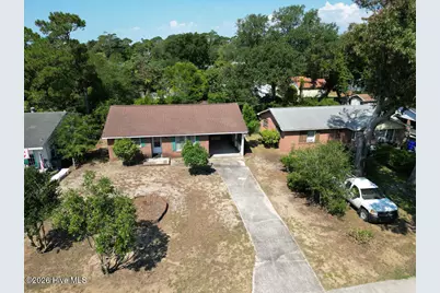 425 Norton Street, Oak Island, NC 28465 - Photo 38
