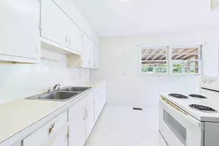 425 Norton St, Oak Island, NC 28465 - Photo 22