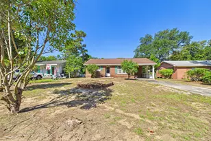 425 Norton St, Oak Island, NC 28465 - Photo 42
