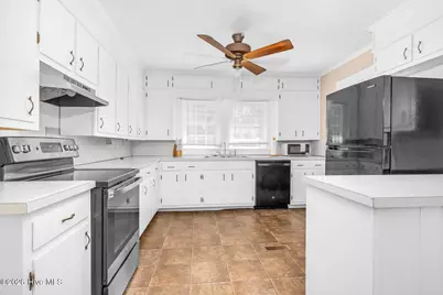 405 E Center Street, Nashville, NC 27856 - Photo 26