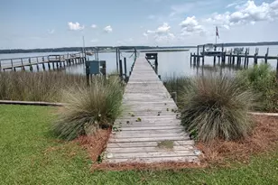 224 River Reach Dr, Swansboro, NC 28584 - Photo 48