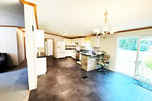 1001 Patch Dr, Newport, NC 28570 - Photo 4