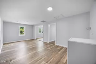 305 Wallington Rd, Wilmington, NC 28409 - Photo 14