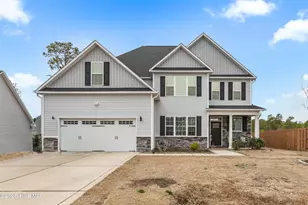 907 Needlerush Rd, Sneads Ferry, NC 28460 - Photo 2
