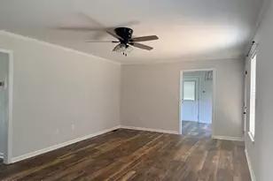 211 Holden Dr, Martinez, GA 30907 - Photo 8