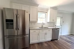 211 Holden Dr, Martinez, GA 30907 - Photo 10