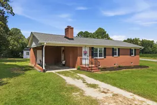 141 Hinnant St, Snow Hill, NC 28580 - Photo 4
