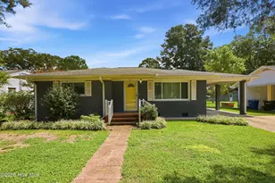 111 Jackson St, Washington, NC 27889 - Photo 1