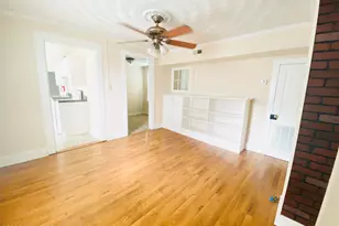 409 W Colonial Ave, Elizabeth City, NC 27909 - Photo 10