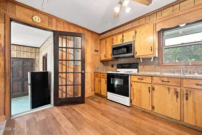 1326 Roosevelt Avenue, Plymouth, NC 27962 - Photo 10