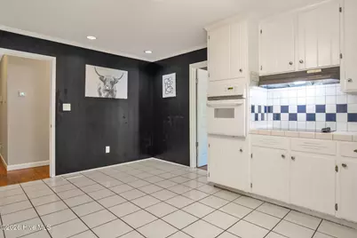 419 Dunmore Road, Fayetteville, NC 28303 - Photo 12