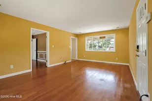 419 Dunmore Rd, Fayetteville, NC 28303 - Photo 6