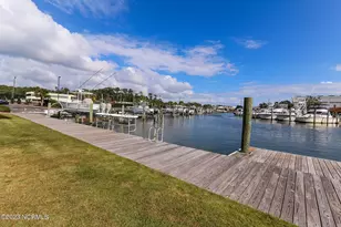 4425 Arendell St, Morehead City, NC 28557 - Photo 8