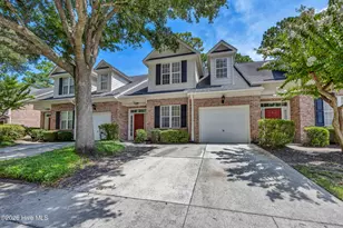 5006 Carleton Dr, Wilmington, NC 28403 - Photo 1