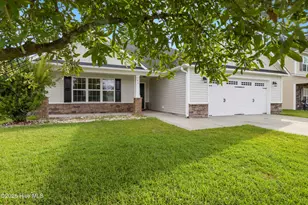 753 Radiant Dr, Jacksonville, NC 28546 - Photo 4