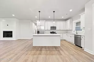 446 Pointe Vista Dr, Elizabeth City, NC 27909 - Photo 18