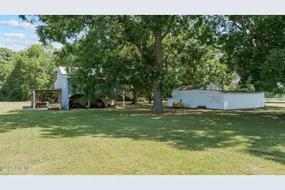 2356 Oakdale Road, La Grange, NC 28551 - Photo 14