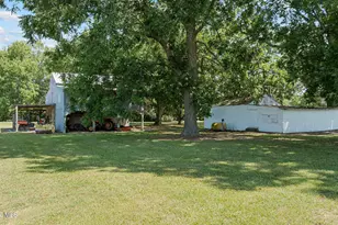 2356 Oakdale Rd, La Grange, NC 28551 - Photo 14