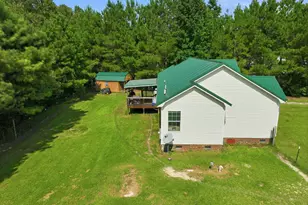 111 Bradham Dr, Beulaville, NC 28518 - Photo 24