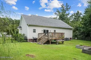 103 Pantego Pl, Pikeville, NC 27863 - Photo 8