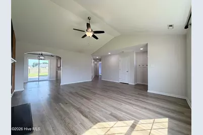107 Cavalier Drive, Jacksonville, NC 28546 - Photo 4