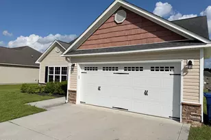107 Cavalier Dr, Jacksonville, NC 28546 - Photo 2