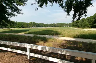 218 Starland Ln, Southern Pines, NC 28387 - Photo 4