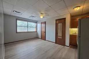 1221 Riverside Ave, Elizabeth City, NC 27909 - Photo 2