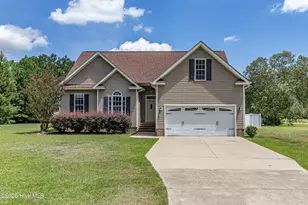 501 Western Wayne Dr, Pikeville, NC 27863 - Photo 1