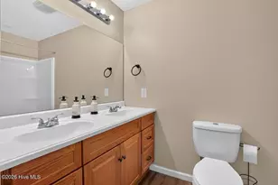 2400 N Hills Dr, New Bern, NC 28562 - Photo 18