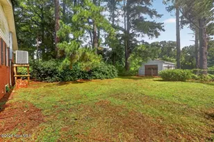 2400 N Hills Dr, New Bern, NC 28562 - Photo 12