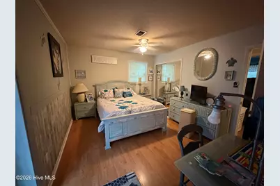 810 E Cape Harbor Drive, Southport, NC 28461 - Photo 2