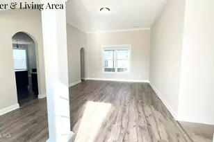 3009 Sharpnose St, New Bern, NC 28562 - Photo 2