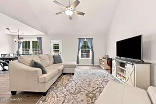 128 Danielle Dr, Elizabeth City, NC 27909 - Photo 4