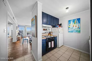 302 Canal Dr, Carolina Beach, NC 28428 - Photo 14