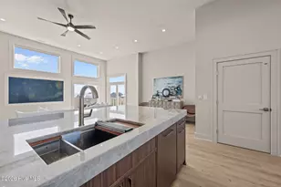 608 S Topsail Dr, Surf City, NC 28445 - Photo 18