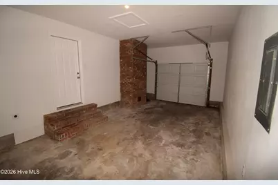 1005 Stillwood Circle, Jacksonville, NC 28540 - Photo 32