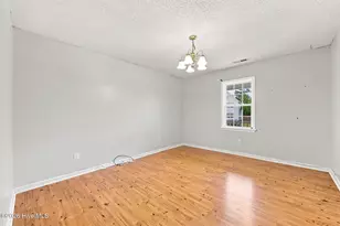201 Sage Pl, Jacksonville, NC 28540 - Photo 10
