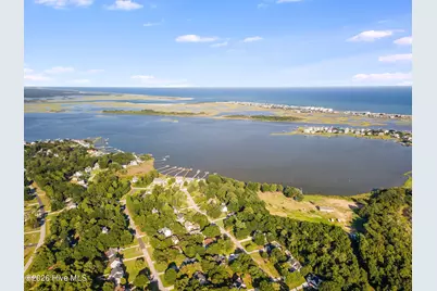 1616 Chadwick Shores Drive, Sneads Ferry, NC 28460 - Photo 68