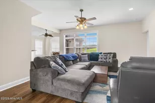 38 Castle Bay Dr, Hampstead, NC 28443 - Photo 6