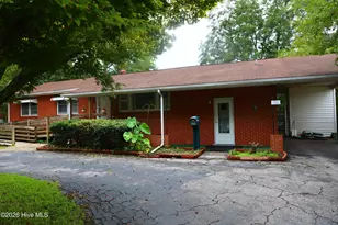907 Gum Branch Rd, Jacksonville, NC 28540 - Photo 2