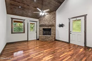 110 Blueberry Hl, Murphy, NC 28906 - Photo 10