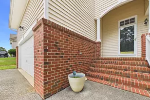 5500 Yates Garden Ln, Raleigh, NC 27606 - Photo 4