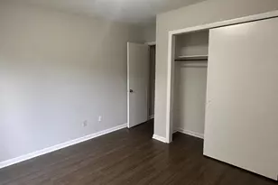 721 Varsity Dr, Wilmington, NC 28403 - Photo 6