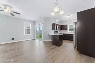 205 Shallowbag Bay Ln, Jacksonville, NC 28546 - Photo 6