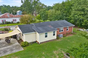 304 W Stanford St, Beulaville, NC 28518 - Photo 44
