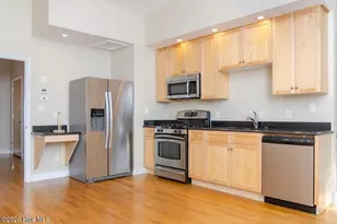 319 N 4th St, Wilmington, NC 28401 - Photo 10