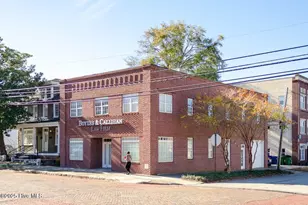319 N 4th St, Wilmington, NC 28401 - Photo 2
