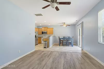 528 Shelmore Lane, Jacksonville, NC 28540 - Photo 10