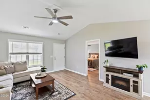 2716 Tarbert Ct, Wilmington, NC 28411 - Photo 4